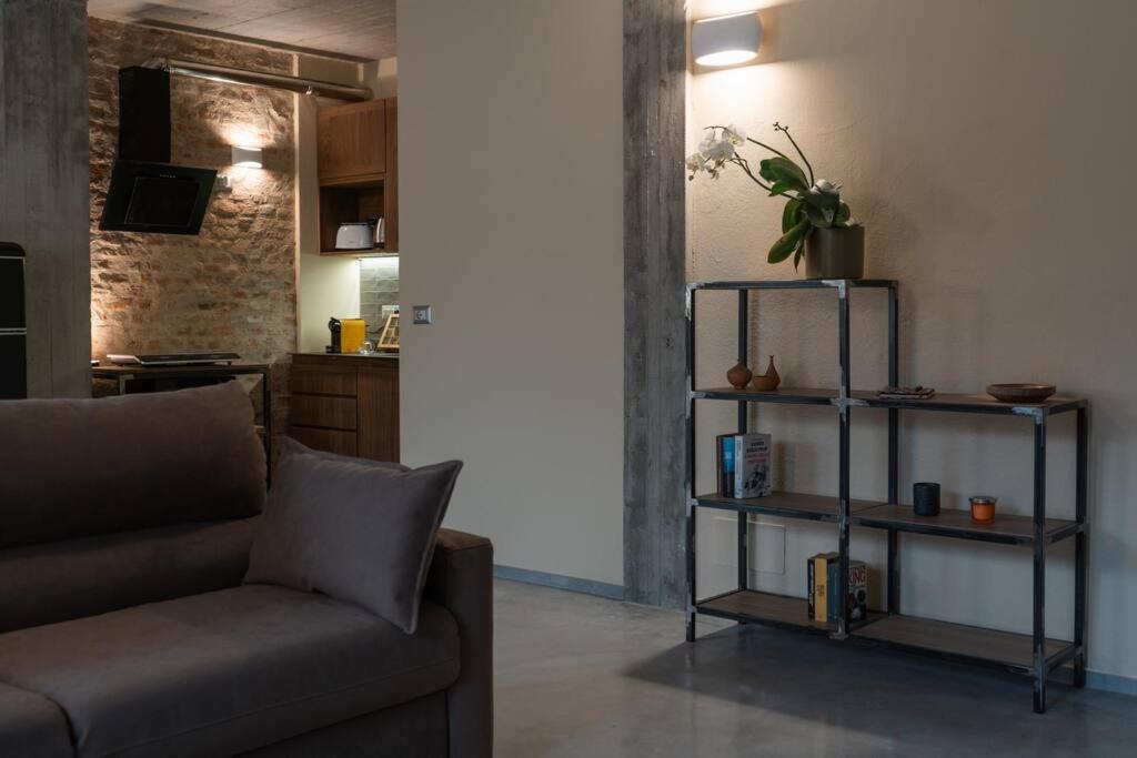 Centro Storico Recinto Dei Nobili 1 - Private Parking Appartement Asti Buitenkant foto