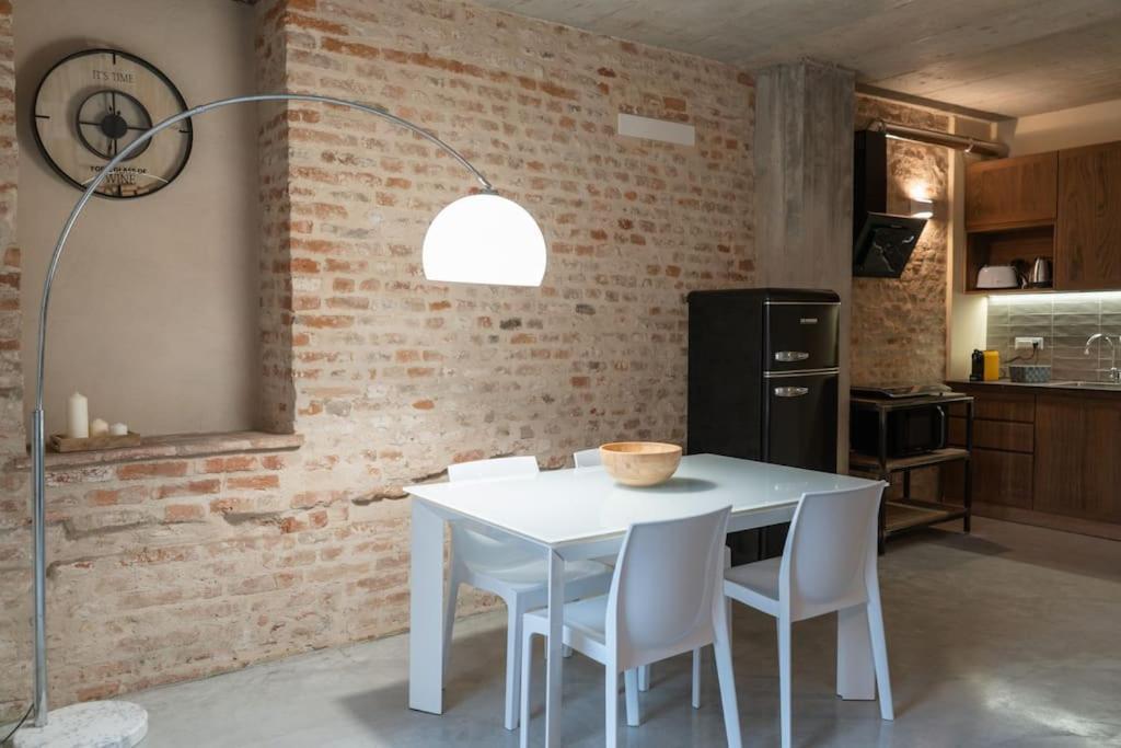 Centro Storico Recinto Dei Nobili 1 - Private Parking Appartement Asti Buitenkant foto